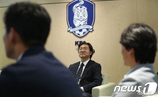 小新变神笔马良?