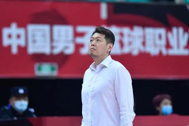 大魔王携新作《谣言》亮相戛纳 重新播放 大图播放 猜你喜欢CCTV6 VIP影院 搜索 电影 星闻 独家 更多 专题 图片 视频 滚动 首页 新闻 大片 影库 CCTV6 VIP影院 客户端 电影网>新闻>明星资讯 连皱纹都是美的！
