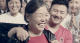 《欢迎来到我身边》曝片段 于适王影璐爆笑尬演 2024-07-12 近日，由宋灏霖执导、编剧，缪倩编剧，于适、王影璐领衔主演的爱情喜剧电影《欢迎来到我身边》发布“讲个笑话”正片片段，曝光了影片中陈小舟（于适 饰）与冯佳楠（王影璐 饰）在学生宿舍楼顶拍摄视频时的爆笑一 于适王影璐勇敢爱!